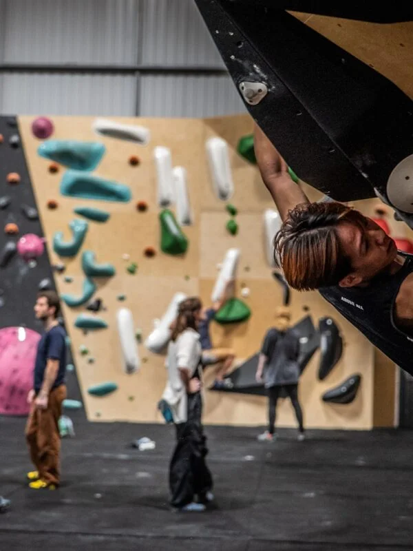 Brushworks Climbing — Bouldering in Sighthill, Glasgow